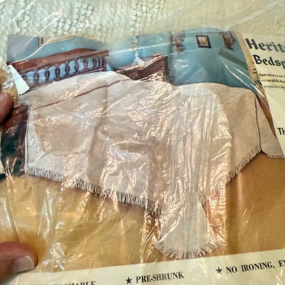 Heritage Bedspreads The Johnstown USA Made Vintage Chenille Hobnail Fringed - Picture 8 of 10